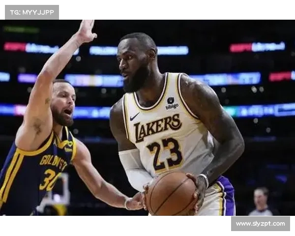 全明星赛后,NBA季后赛激战正酣,湖人勇士争锋,詹姆斯与库里谁能笑到最后 全明星赛后,NBA季后赛激战正酣,湖人勇士争锋,詹姆斯与库里谁能笑到最后